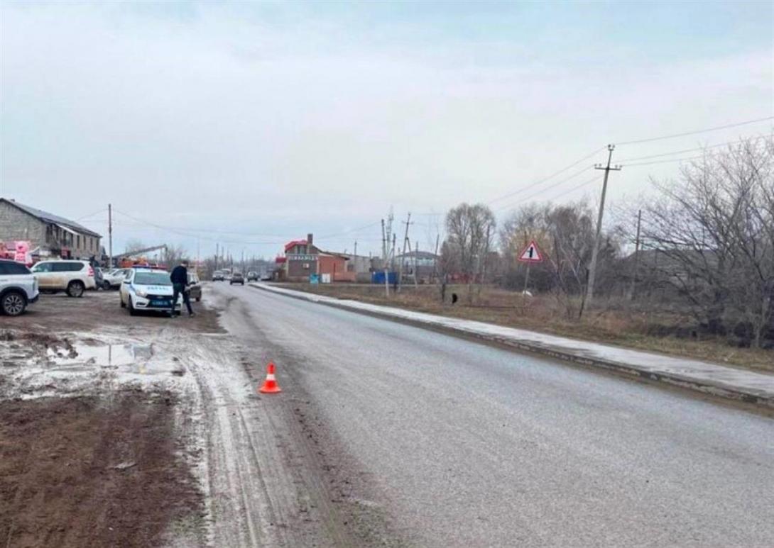 В Самаре водитель Peugeot сбил семилетнюю девочку, она госпитализирована