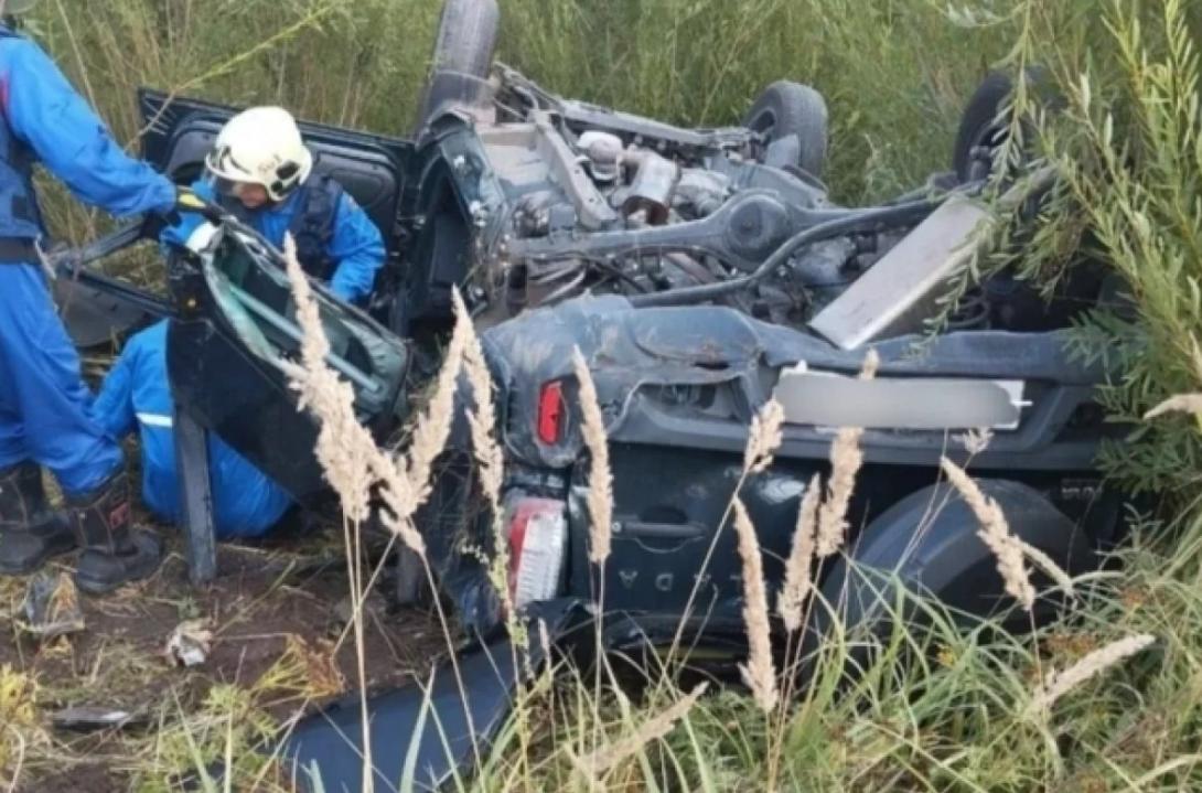 В Самарской области при столкновении с грузовиком погиб 22-летний водитель «Нивы»